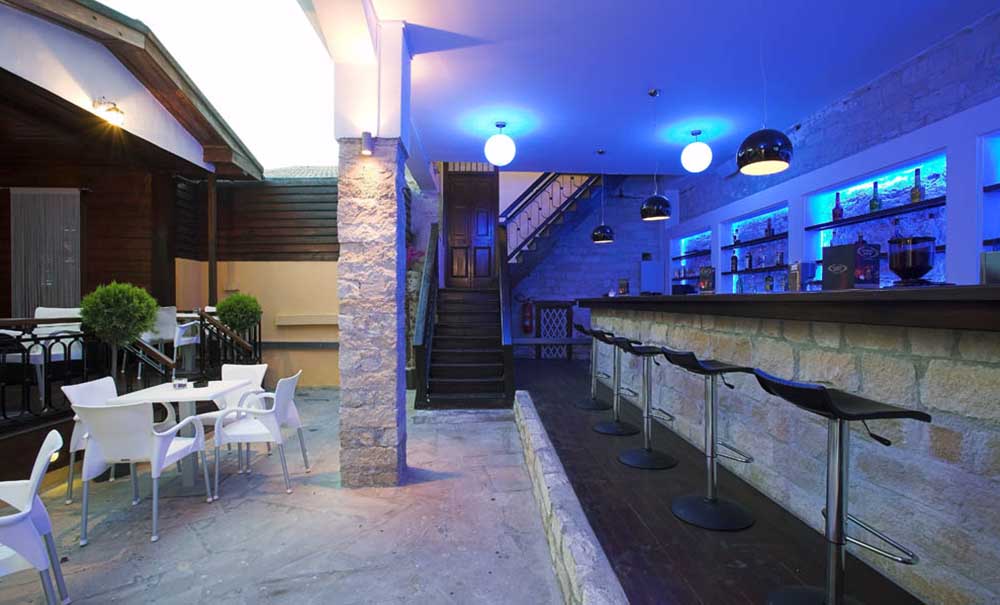 Elis Interior Architect - Coffee Shops and Restaurants